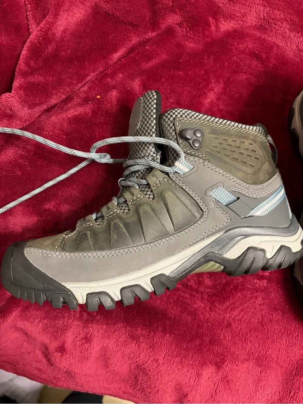 Keen women’s Targhee III waterproof mid hiking boots magnet/atlantic blue sz 7.5